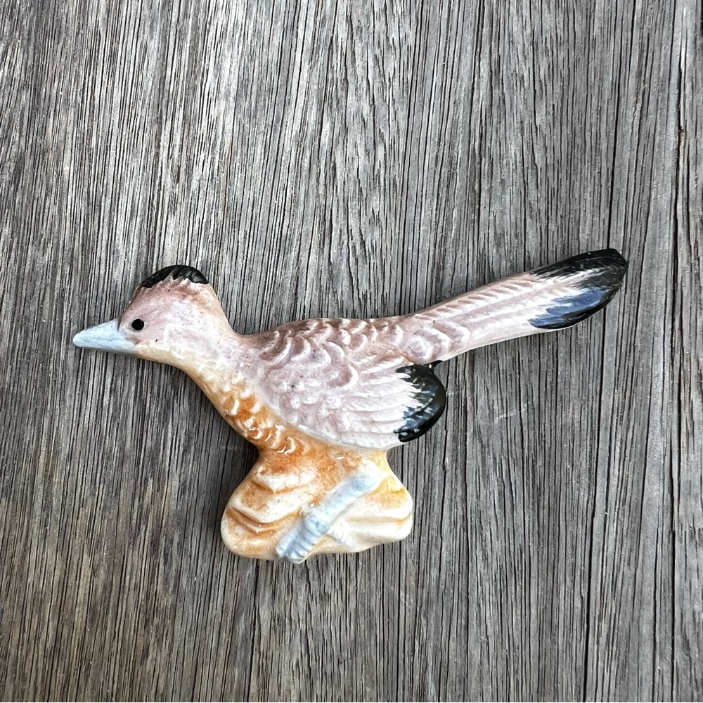 Vintage Ceramic Roadrunner Refrigerator Magnet Bird Hand Painted Vintage Kitchen
